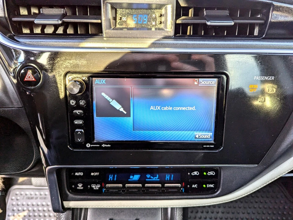2018 Toyota Corolla 11th Gen - Image 20 of 21