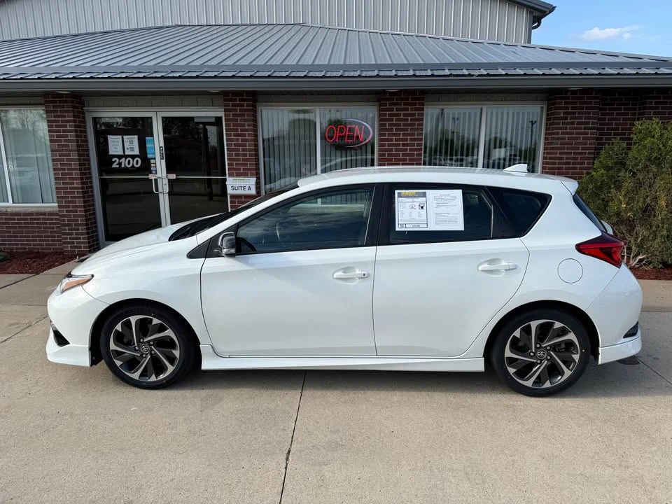 2018 Toyota Corolla 11th Gen - Image 4 of 19