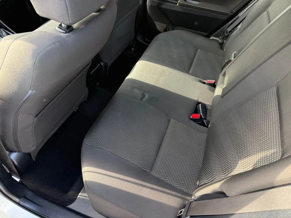 2018 Toyota Corolla 11th Gen - Image 14 of 19