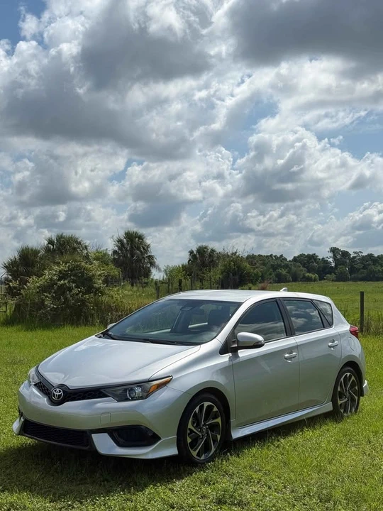 2018 Toyota Corolla 11th Gen - Image 3 of 12