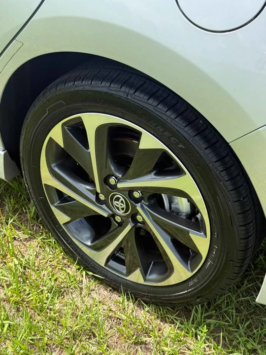 2018 Toyota Corolla 11th Gen - Image 9 of 12