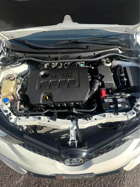 2018 Toyota Corolla 11th Gen - Image 10 of 18