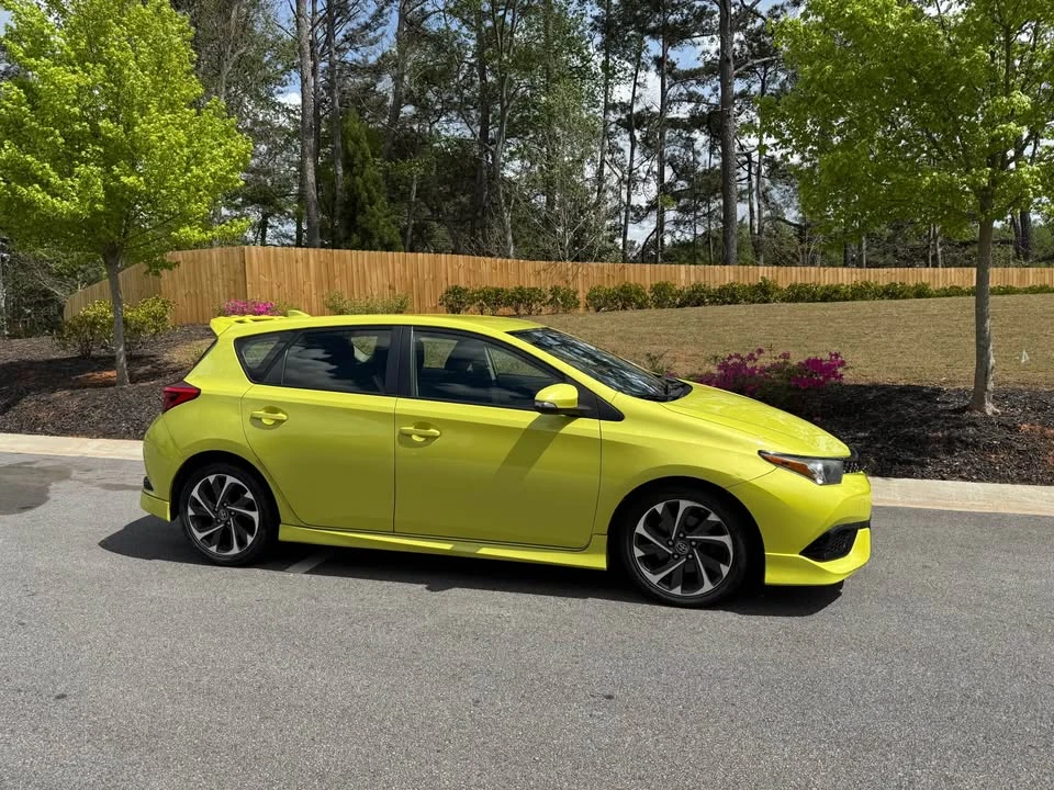 2018 Toyota Corolla 11th Gen - Image 9 of 19