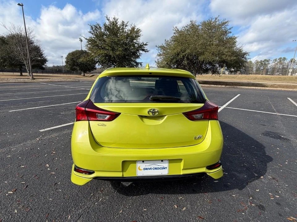 2018 Toyota Corolla 11th Gen - Image 17 of 21