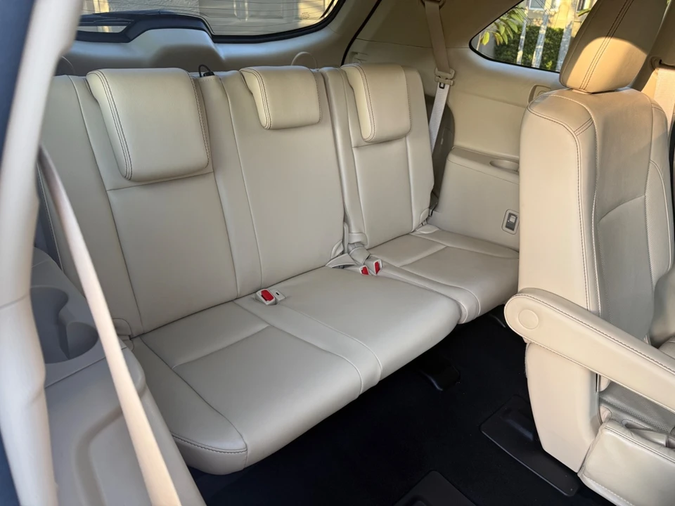 2018 Toyota Highlander - Image 20 of 21