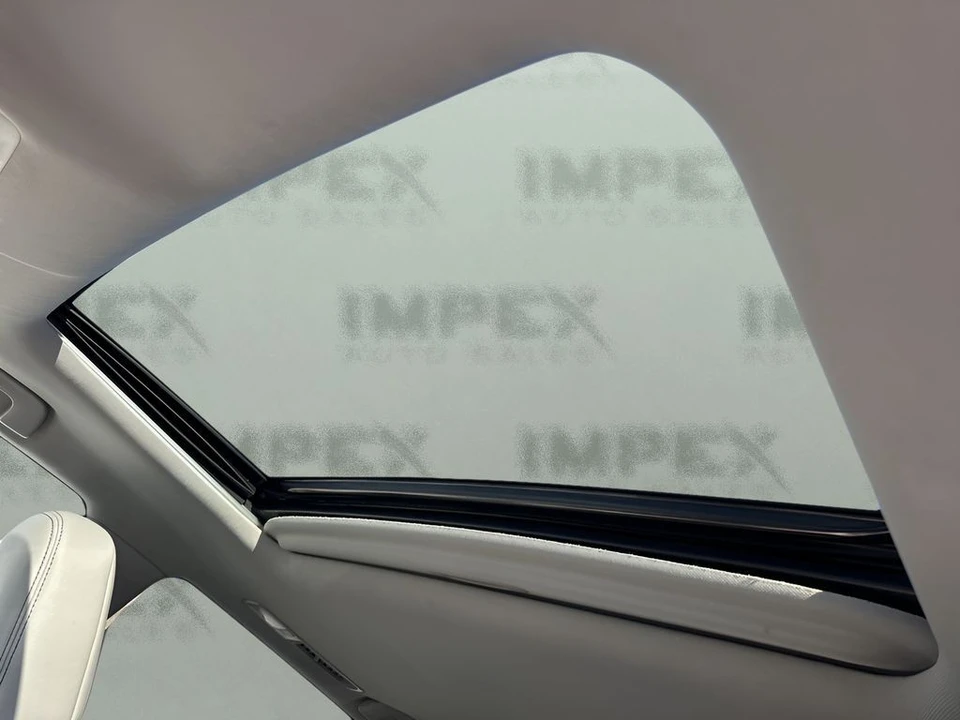 2018 Toyota Highlander - Image 11 of 12