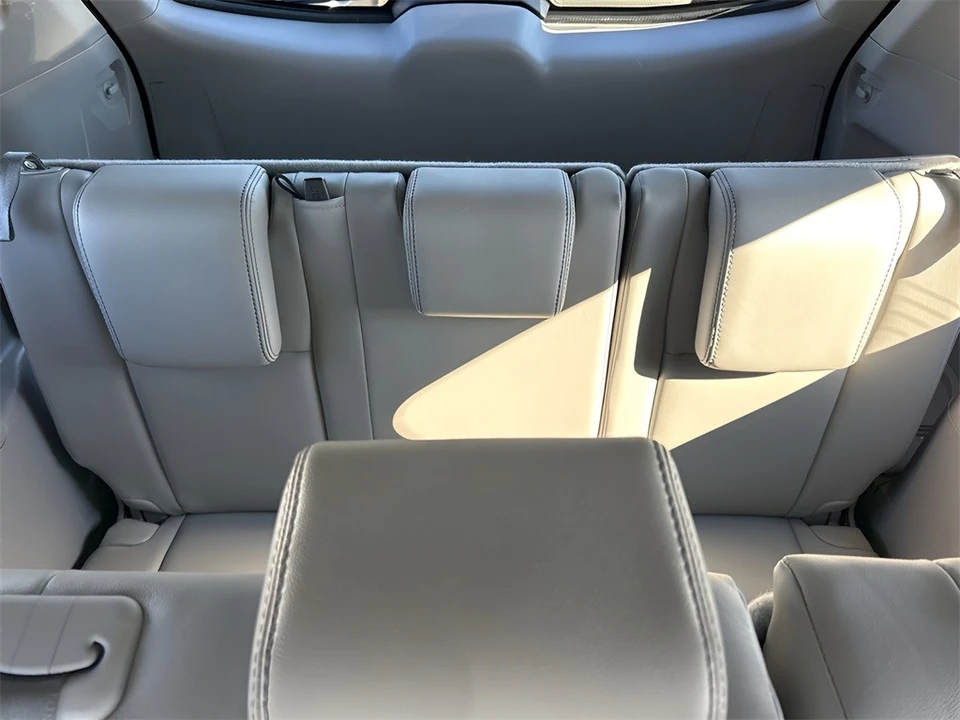 2018 Toyota Highlander - Image 13 of 21