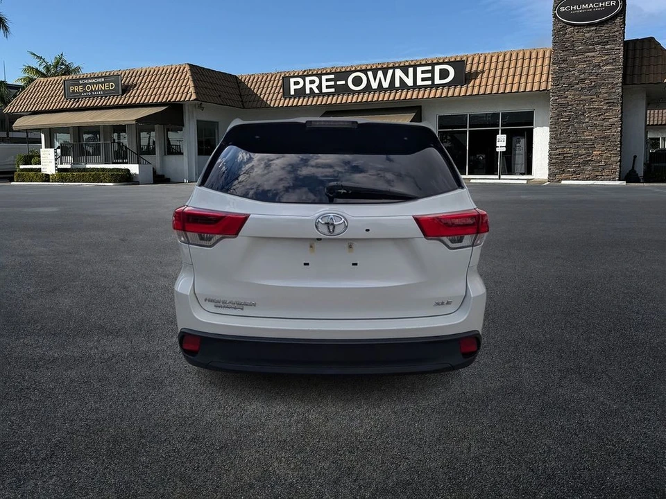 2018 Toyota Highlander - Image 6 of 21
