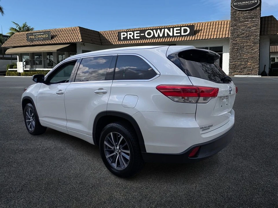 2018 Toyota Highlander - Image 5 of 21