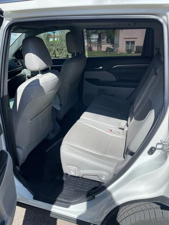 2018 Toyota Highlander - Image 3 of 3