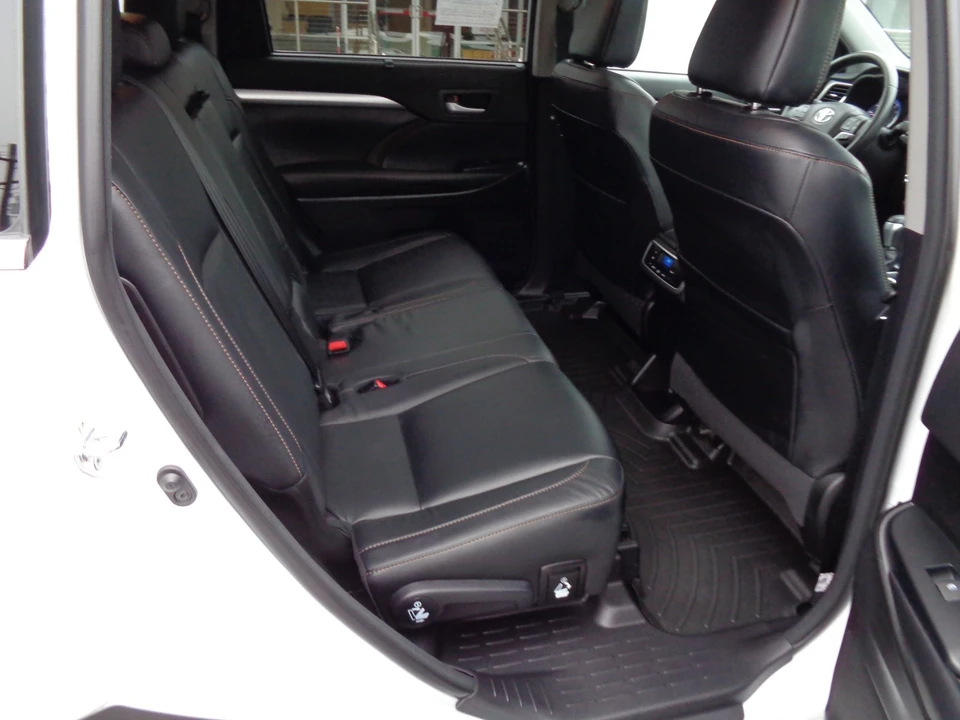 2018 Toyota Highlander - Image 21 of 21