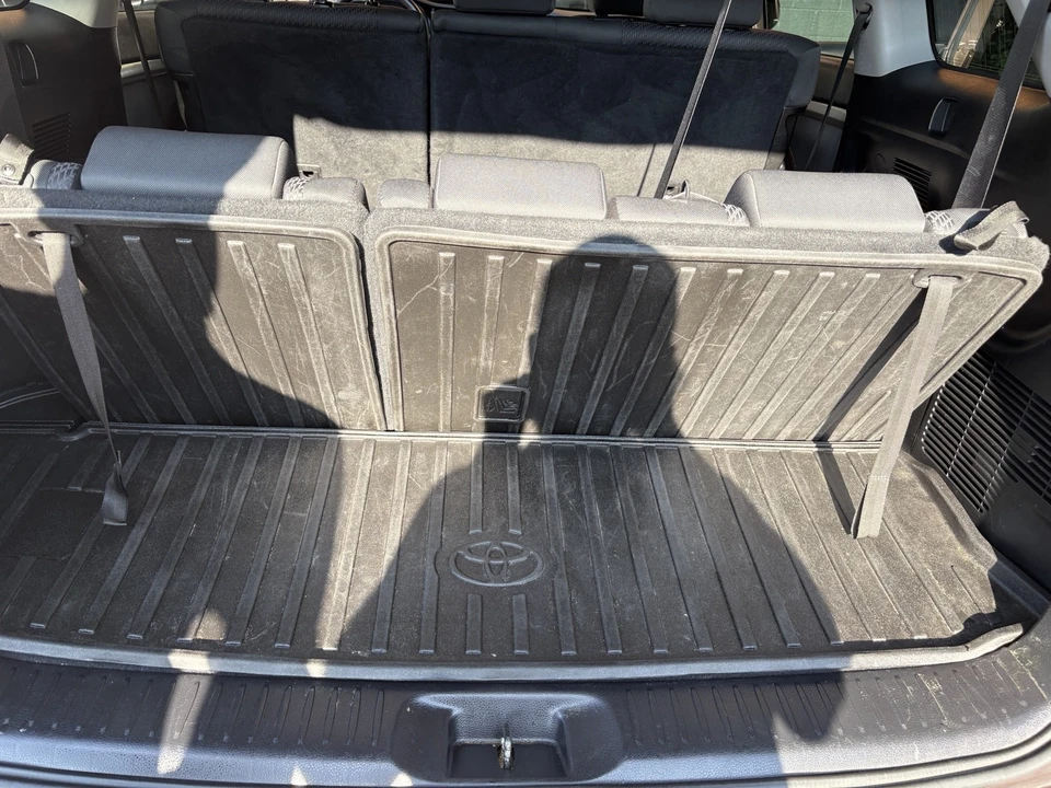 2018 Toyota Highlander - Image 7 of 16
