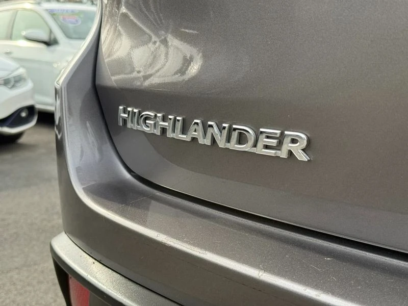 2018 Toyota Highlander - Image 6 of 12