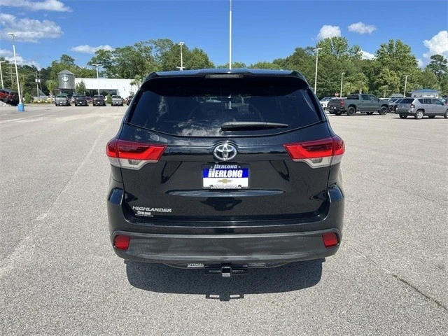 2018 Toyota Highlander - Image 7 of 21