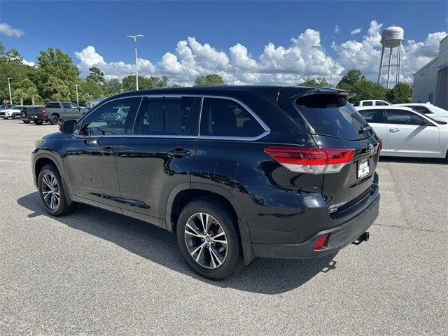 2018 Toyota Highlander - Image 6 of 21
