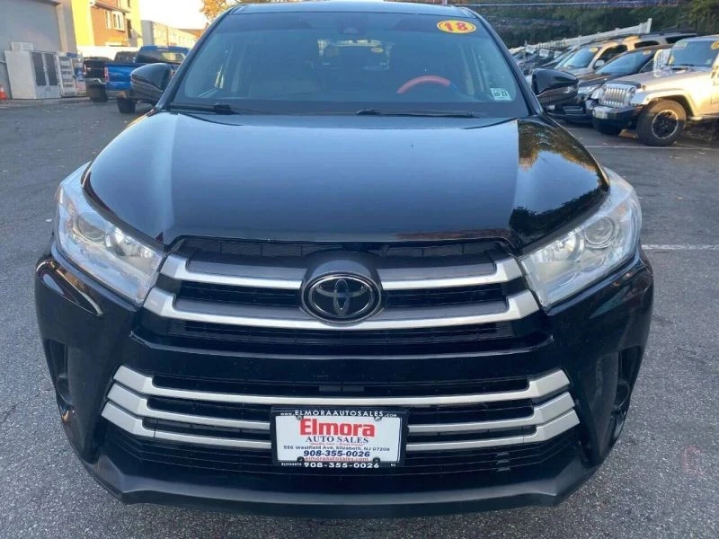 2018 Toyota Highlander - Image 2 of 10