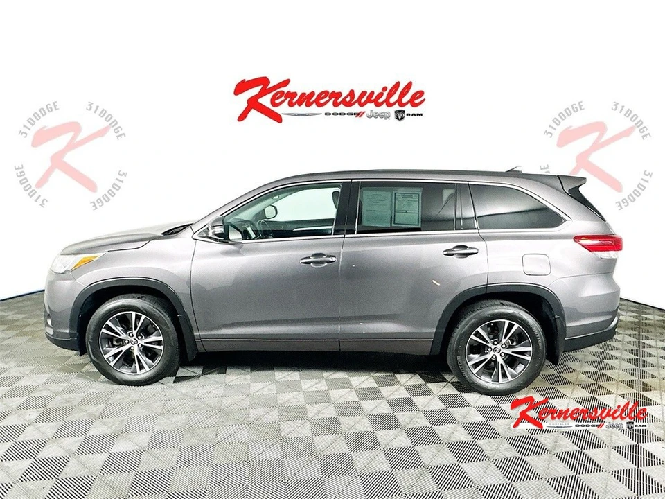 2018 Toyota Highlander - Image 4 of 21
