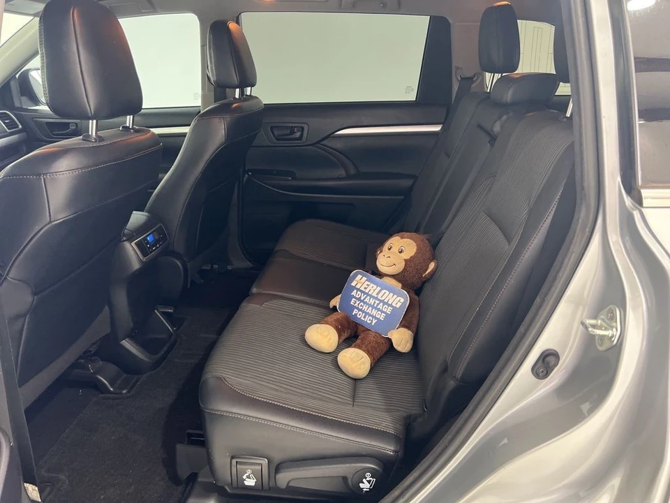 2018 Toyota Highlander - Image 20 of 21