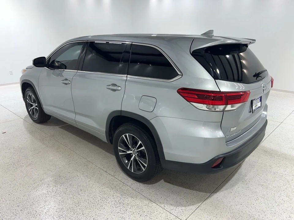 2018 Toyota Highlander - Image 3 of 21