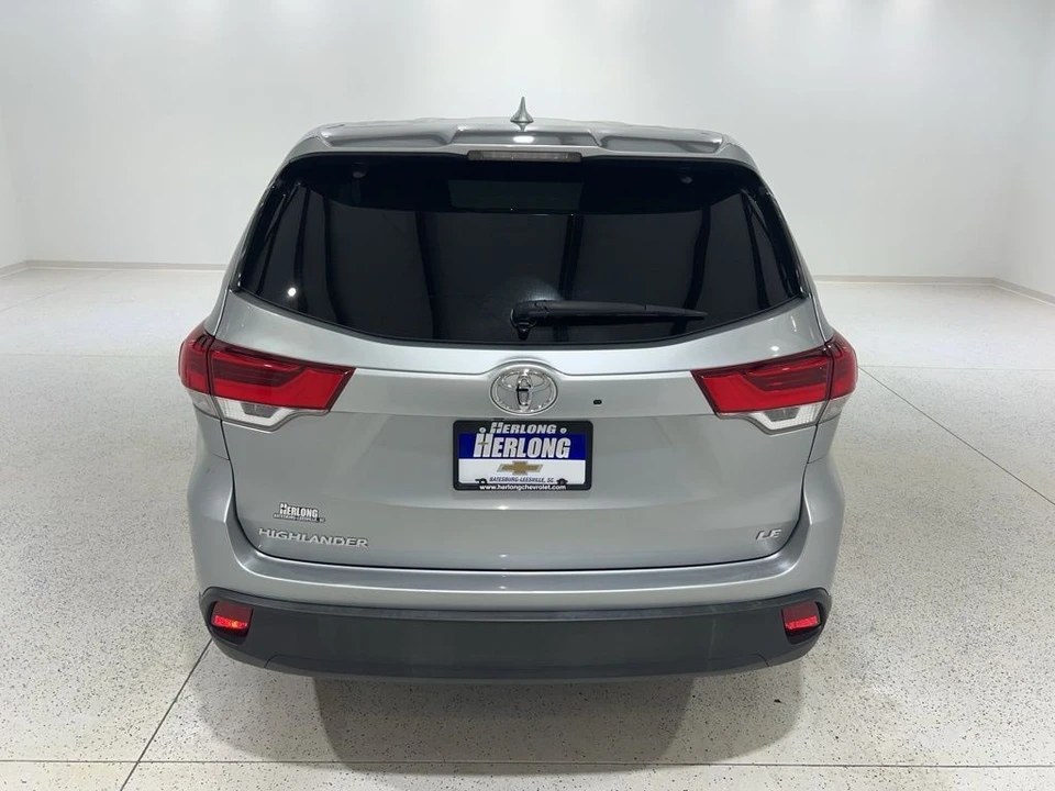 2018 Toyota Highlander - Image 4 of 21