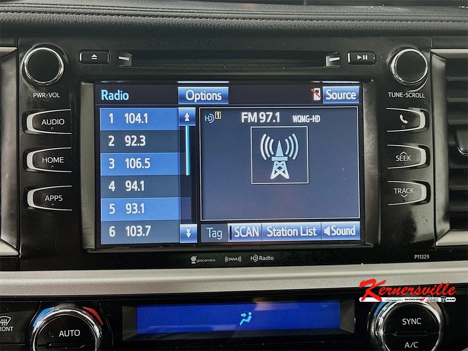 2018 Toyota Highlander - Image 17 of 21