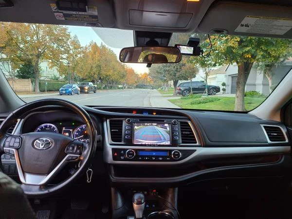 2018 Toyota Highlander - Image 14 of 16