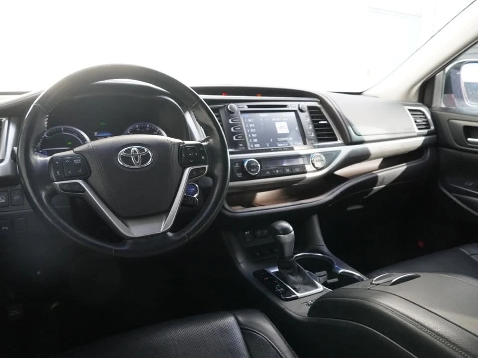 2018 Toyota Highlander - Image 9 of 17
