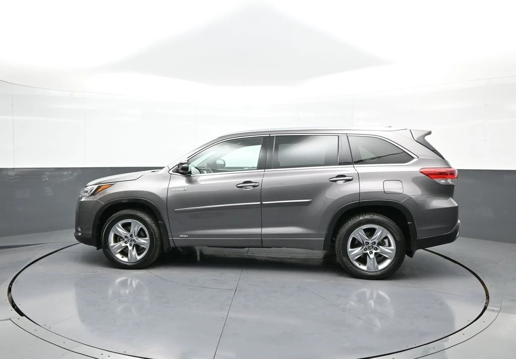 2018 Toyota Highlander - Image 9 of 12