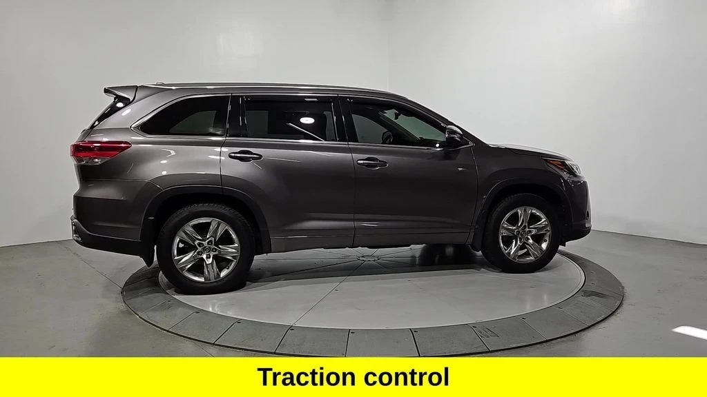 2018 Toyota Highlander - Image 6 of 12