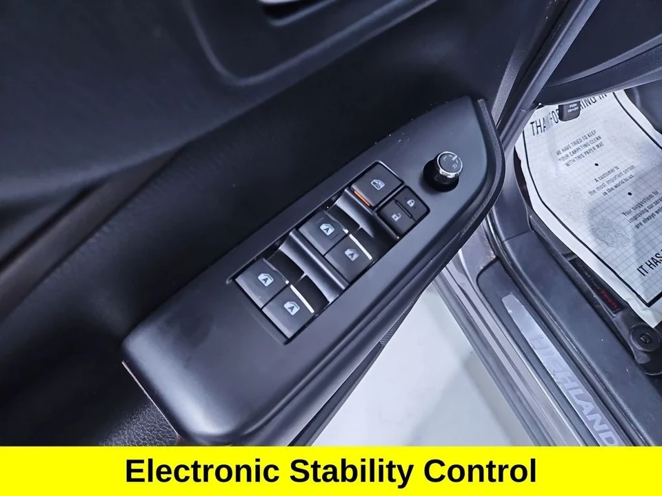 2018 Toyota Highlander - Image 11 of 12