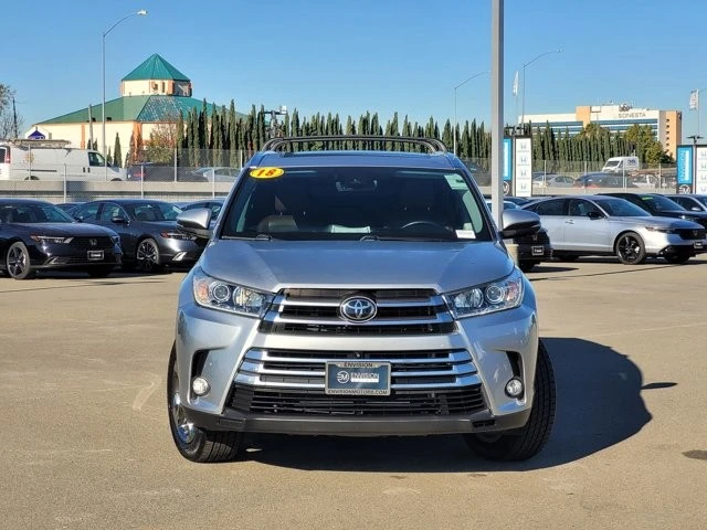 2018 Toyota Highlander - Image 2 of 12
