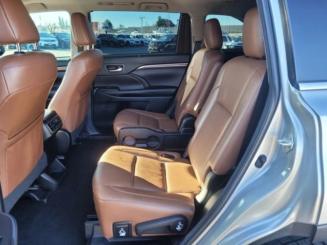2018 Toyota Highlander - Image 12 of 12