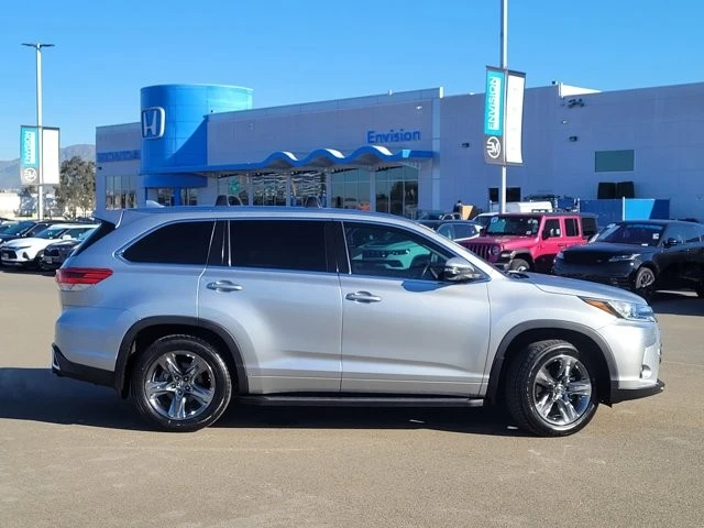 2018 Toyota Highlander - Image 4 of 12