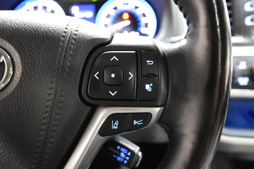 2018 Toyota Highlander - Image 21 of 21