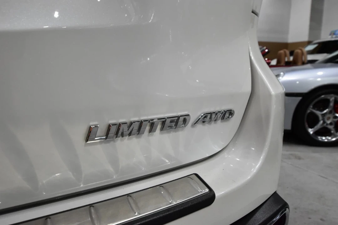 2018 Toyota Highlander - Image 9 of 21