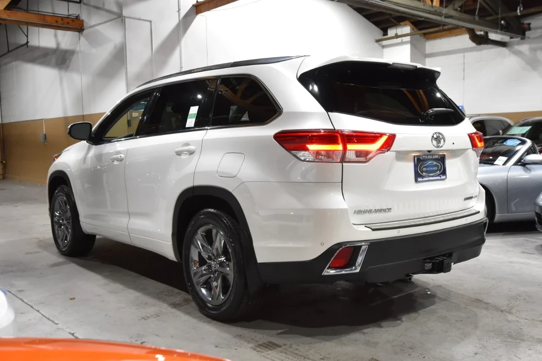 2018 Toyota Highlander - Image 11 of 21