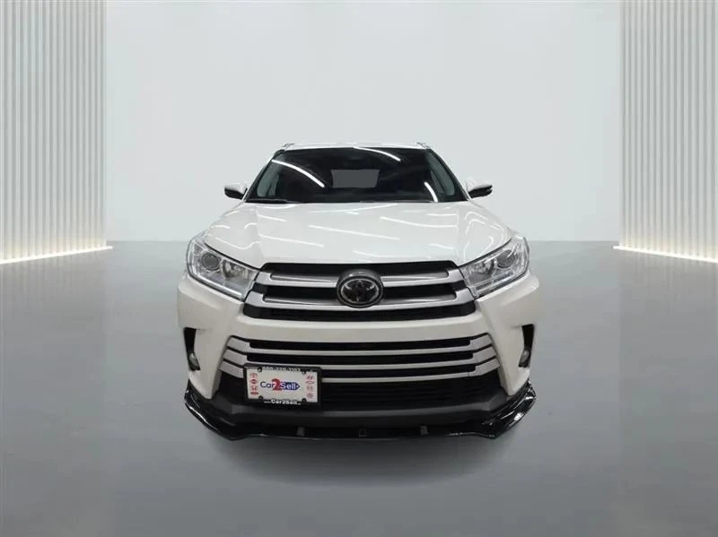 2018 Toyota Highlander - Image 8 of 12