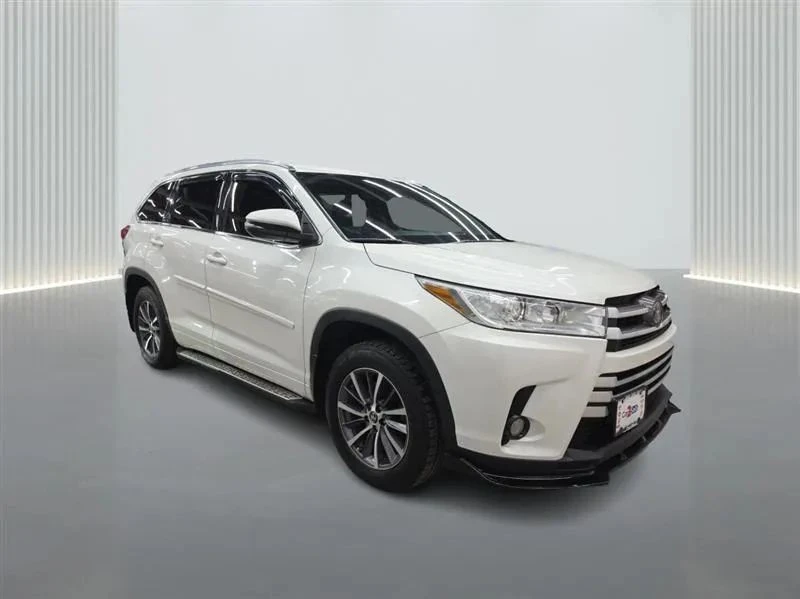 2018 Toyota Highlander - Image 7 of 12