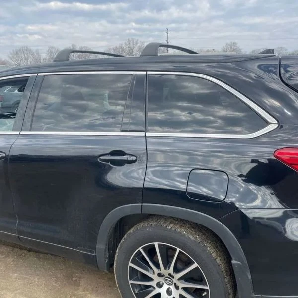 2018 Toyota Highlander - Image 6 of 12