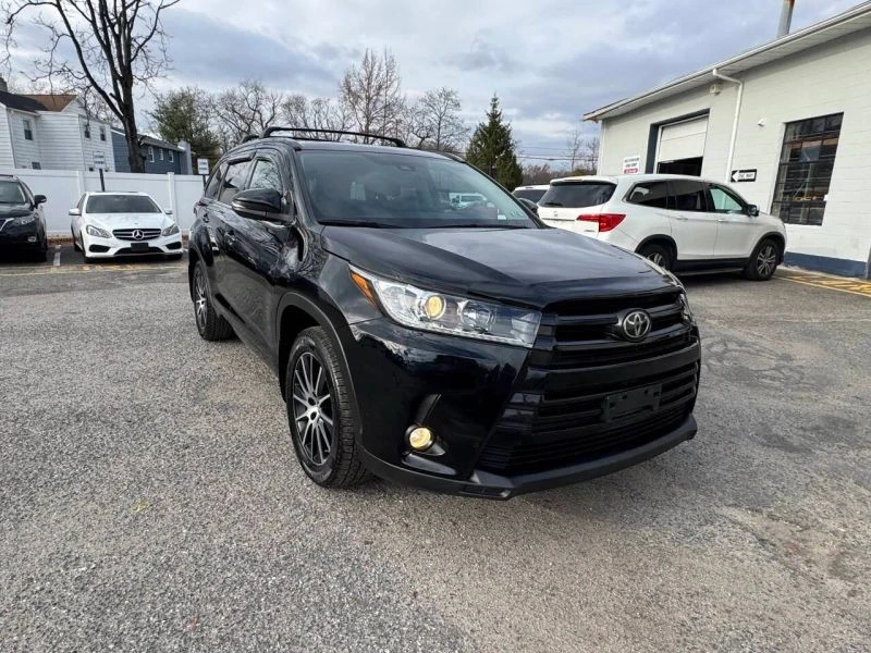 2018 Toyota Highlander - Image 4 of 12