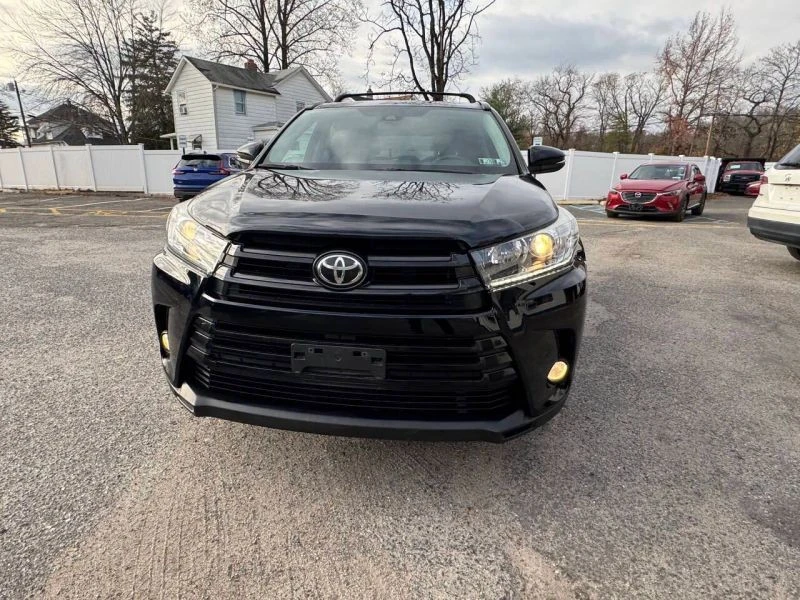 2018 Toyota Highlander - Image 3 of 12