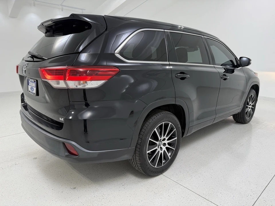 2018 Toyota Highlander - Image 6 of 12