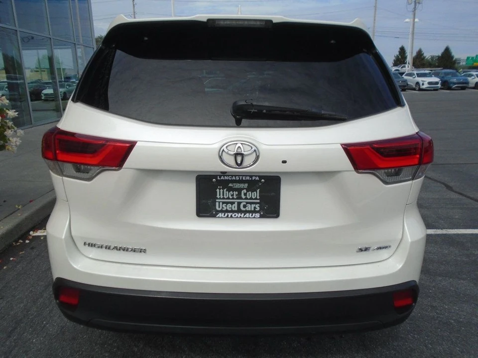 2018 Toyota Highlander - Image 5 of 12