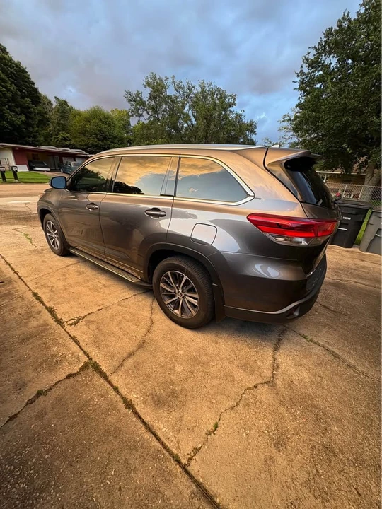 2018 Toyota Highlander - Image 6 of 19