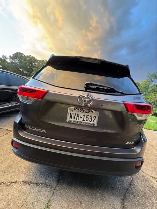 2018 Toyota Highlander - Image 5 of 19
