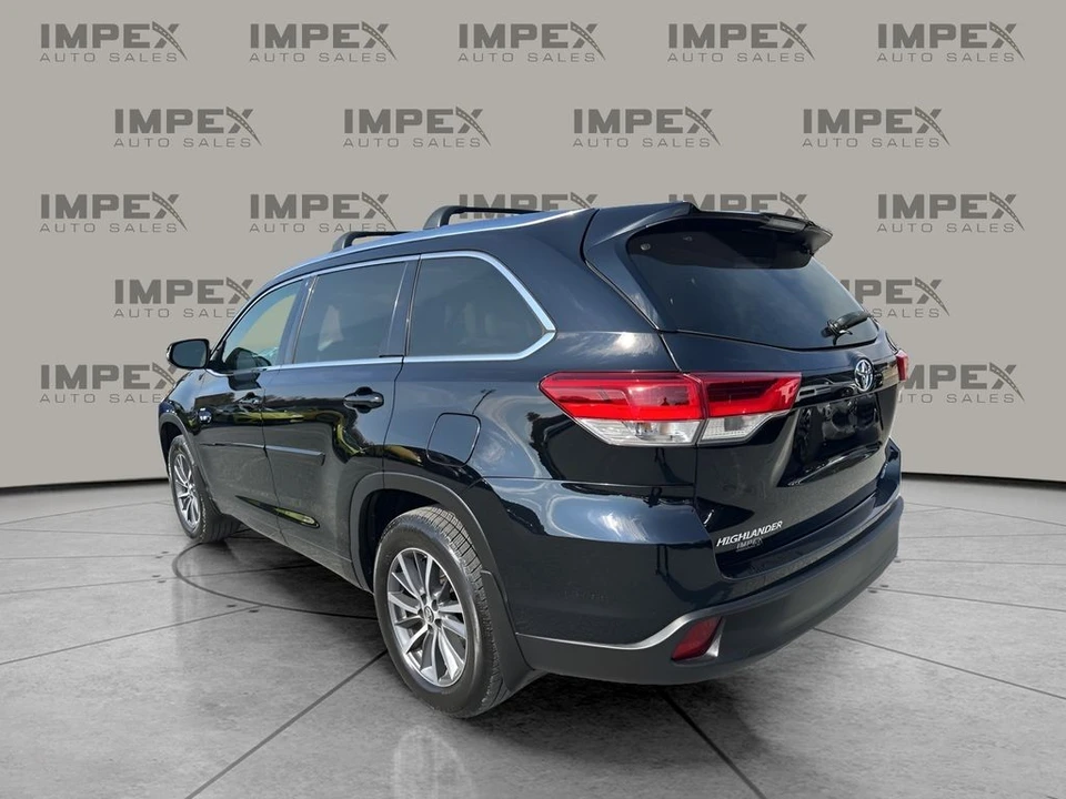 2018 Toyota Highlander - Image 3 of 12