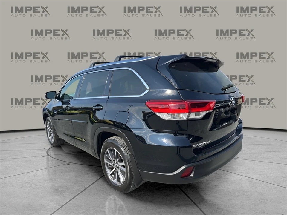 2018 Toyota Highlander - Image 3 of 12