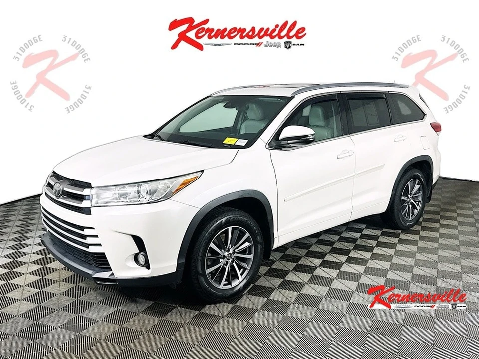2018 Toyota Highlander - Image 3 of 21