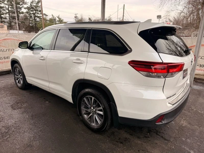 2018 Toyota Highlander - Image 12 of 12