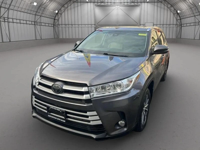 2018 Toyota Highlander - Image 6 of 12